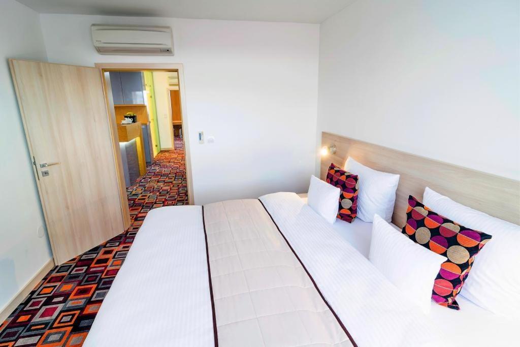 Hotel Metropol Spisska Nova Ves Exterior photo